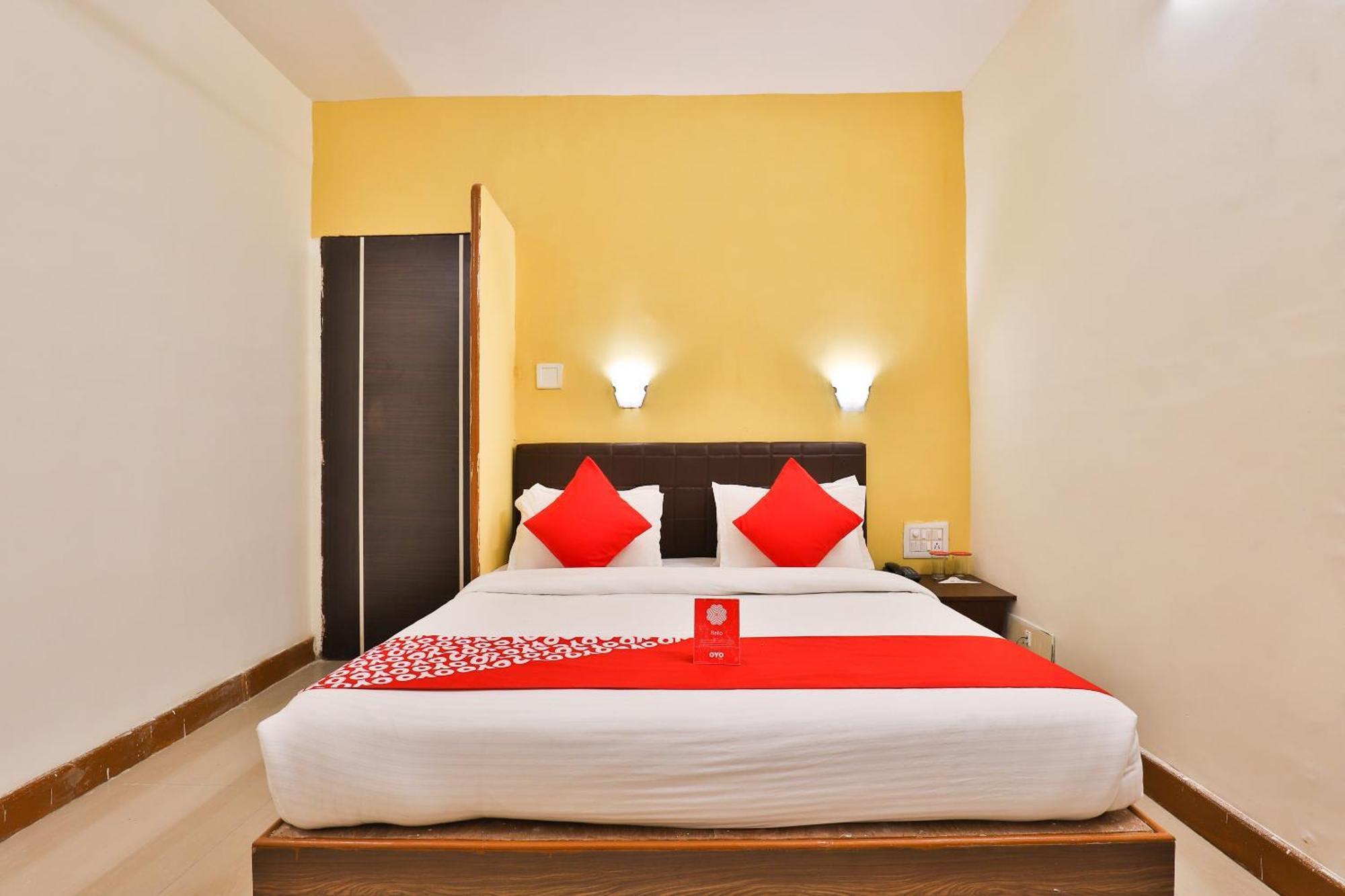 Hotel O Utsav Vadodara Dış mekan fotoğraf